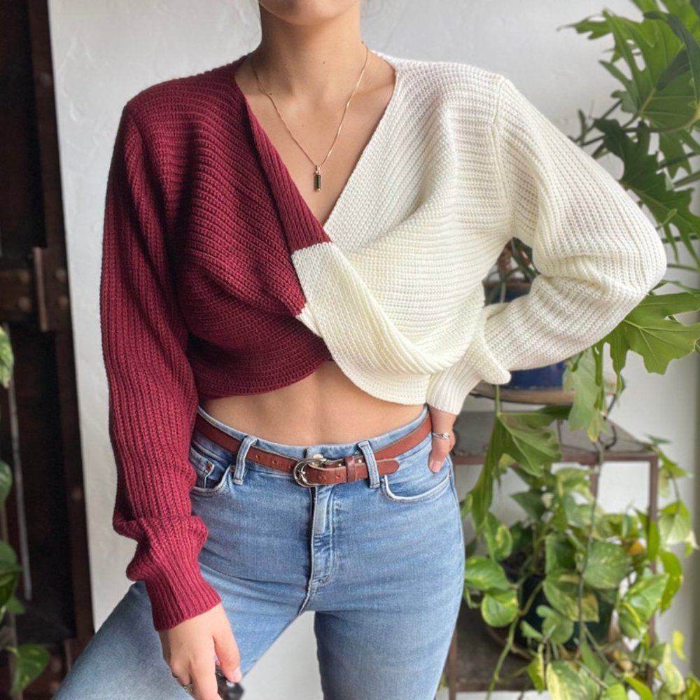Shein | NWOT Cropped Twist Sweater